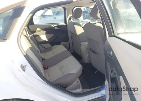 2012 Ford Focus Se z USA, uszkodzony, nr VIN 1FAHP3F26CL283036